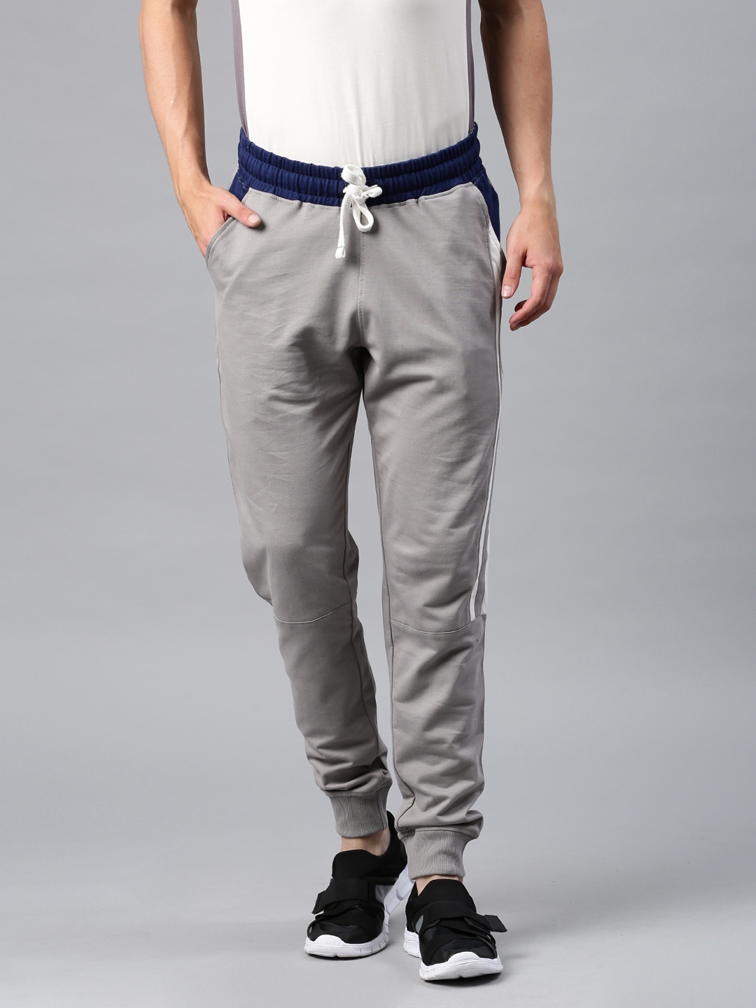 myntra hrx track pants