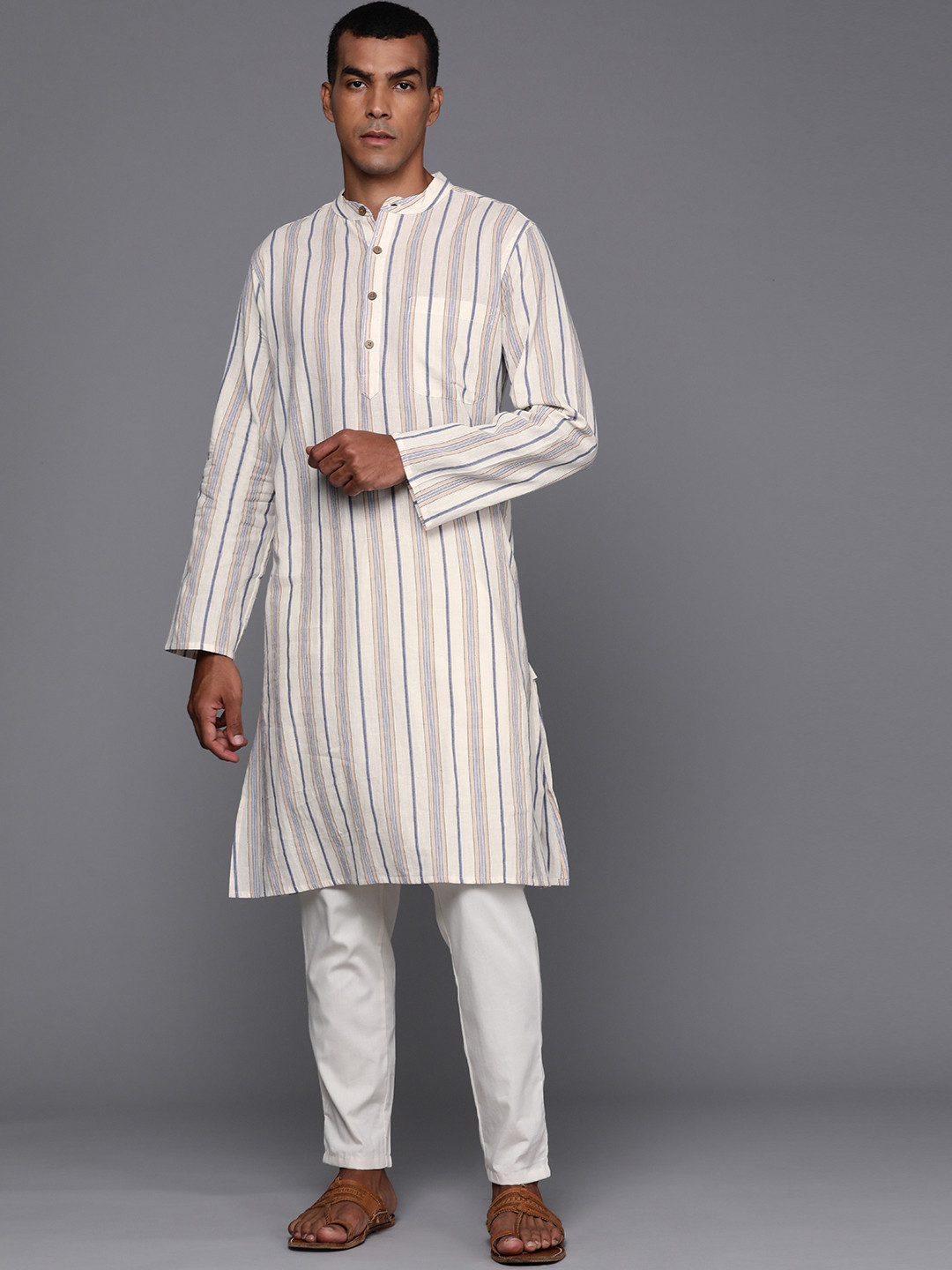 Buy Fabindia Men Off White & Blue Pure Cotton Striped Kurta Kurtas