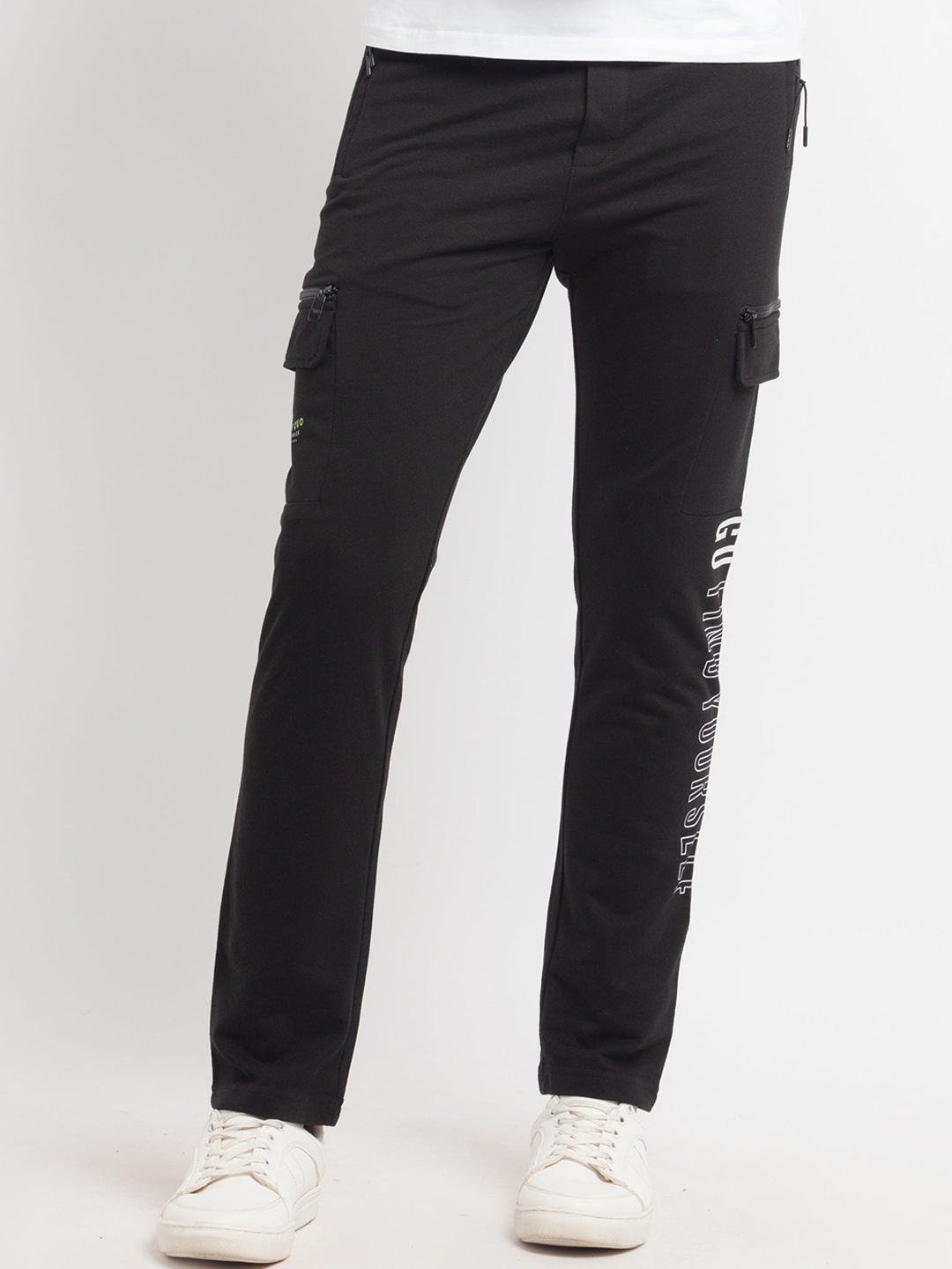 status quo track pants