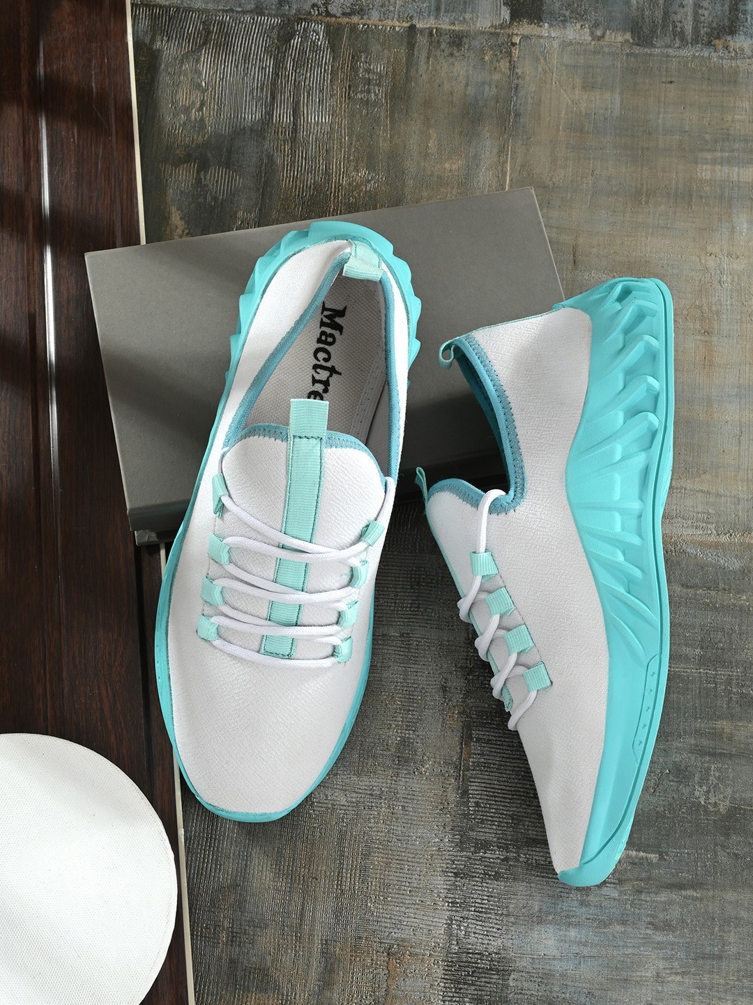 mactree men white solid sneakers