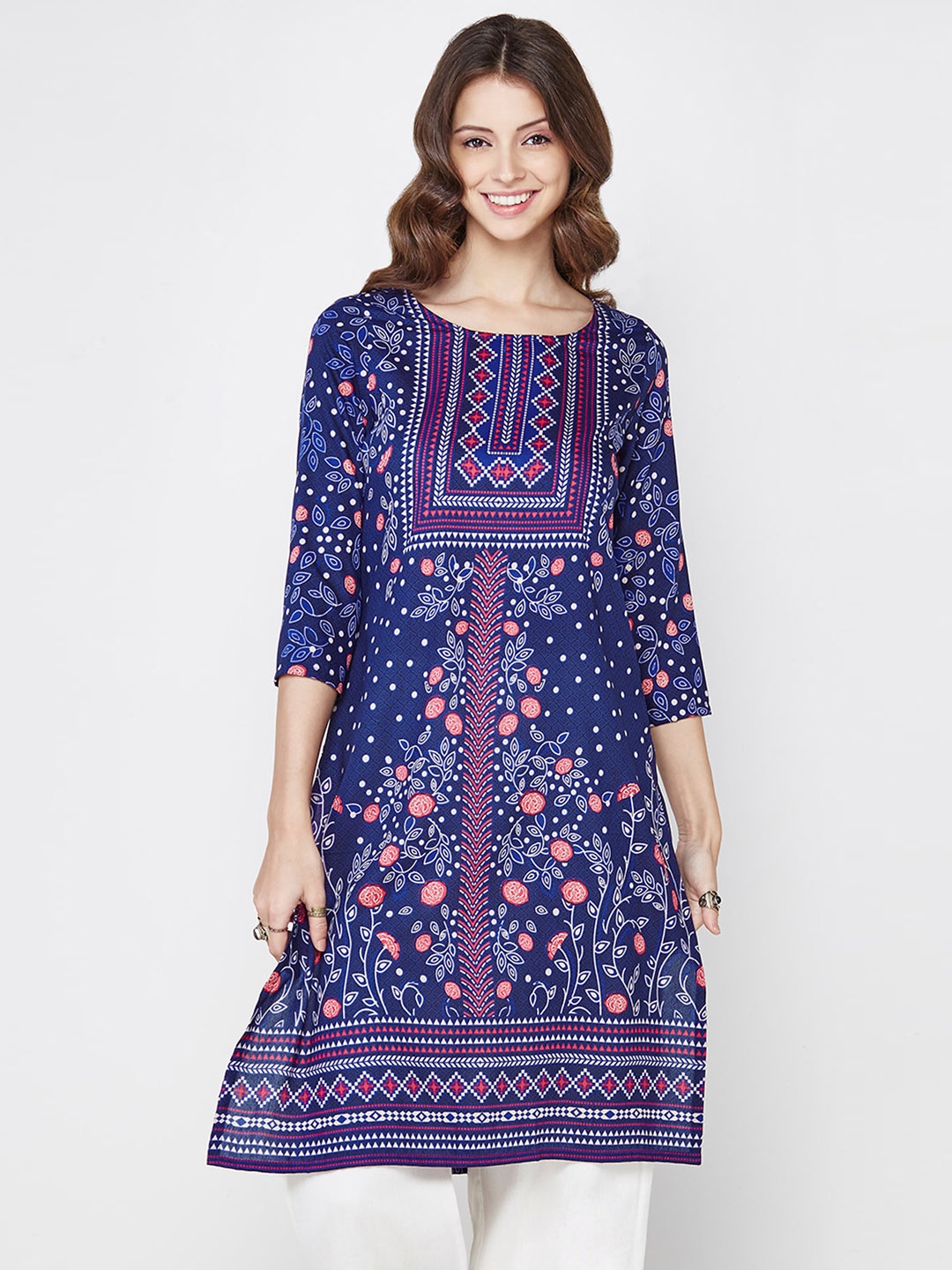 global desi sleeveless kurti
