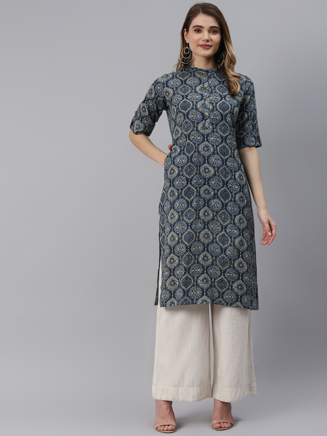 Women Navy Blue Ethnic Motifs Printed Kurta with Trousers