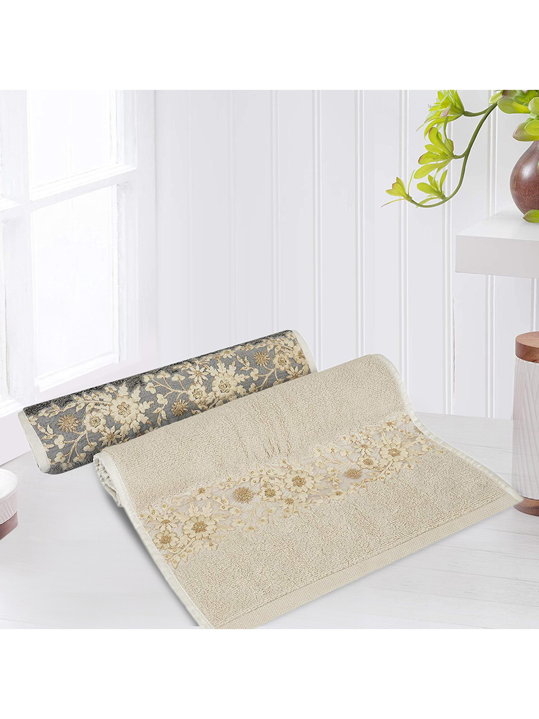 Buy LUSH & BEYOND Set Of 2 Printed 500 GSM Pure Cotton Hand Towels