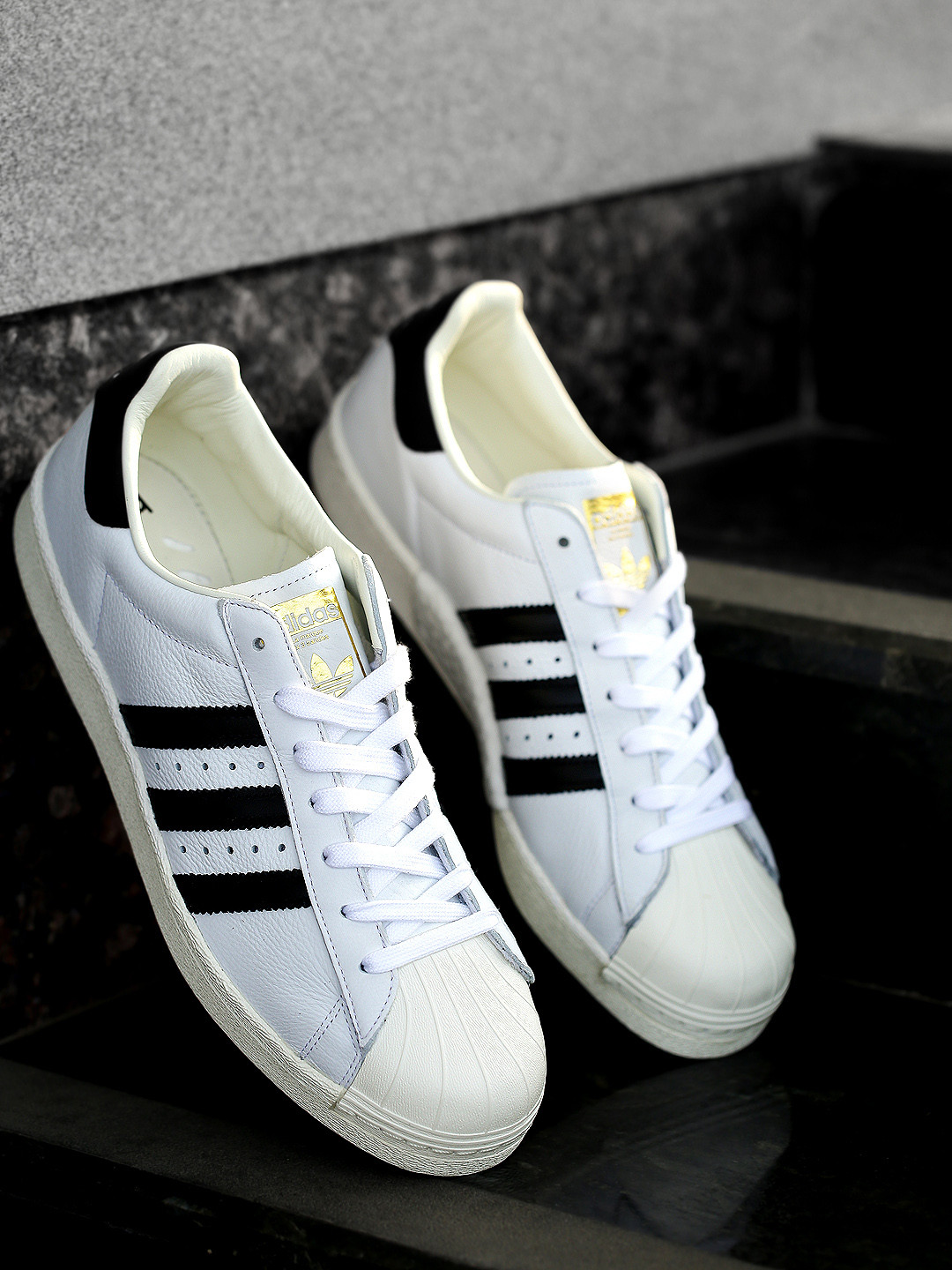 adidas originals white leather