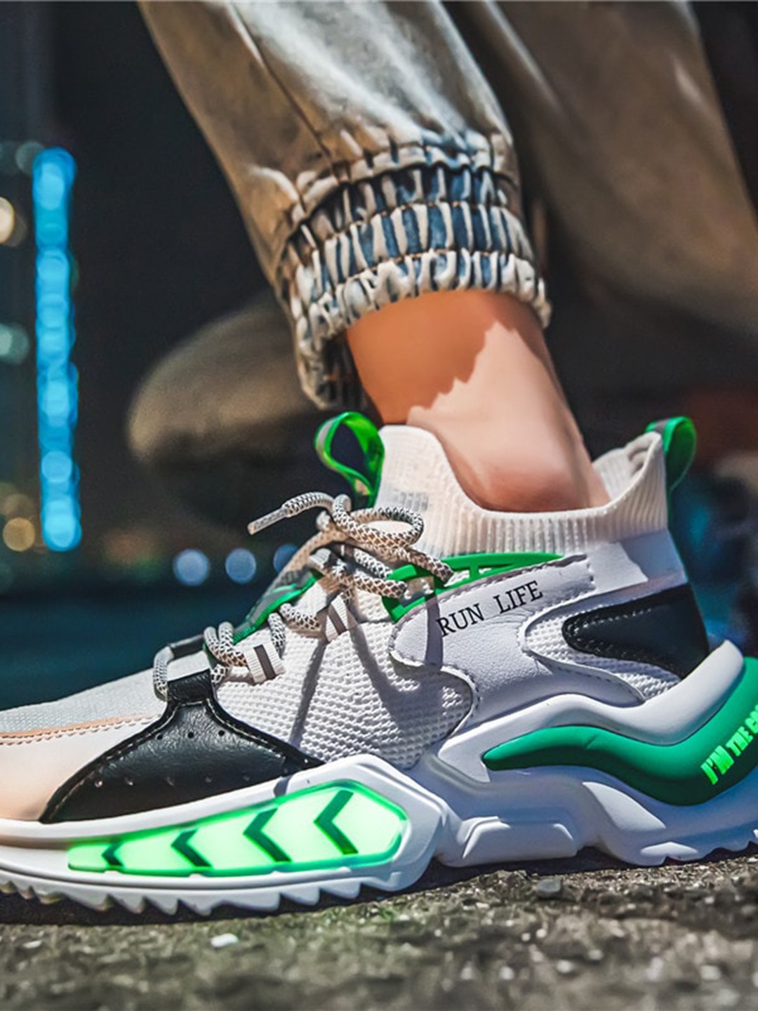 revs lace up sneakers