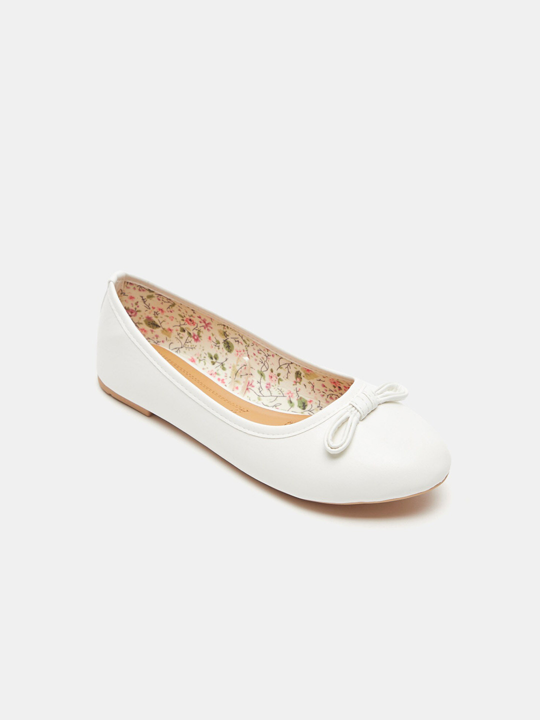 Buy Shoexpress Girls White Ballerinas With Bows Flats for Girls