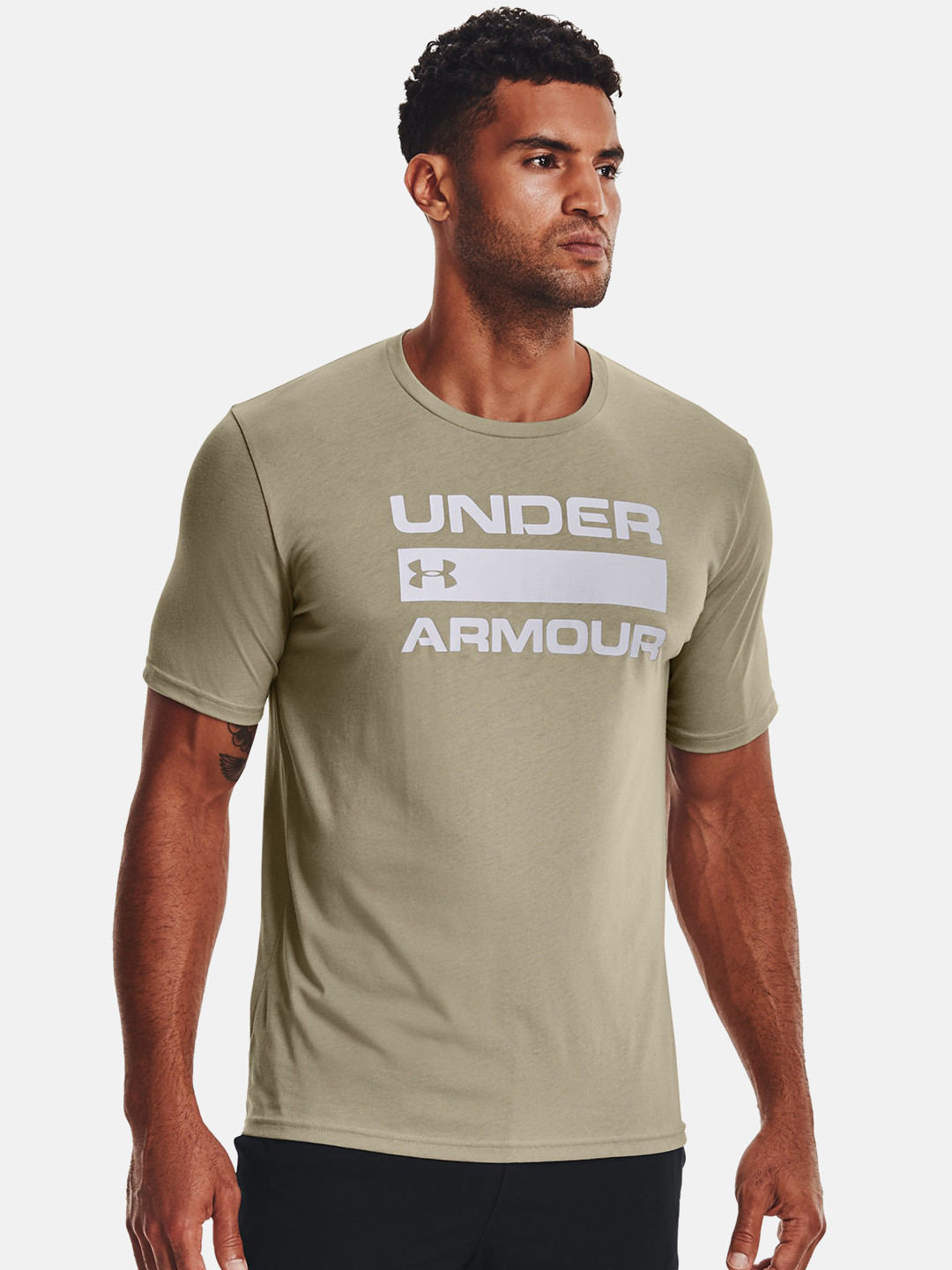 Buy UNDER ARMOUR Men Beige & Grey Brand Logo Training Or Gym GL