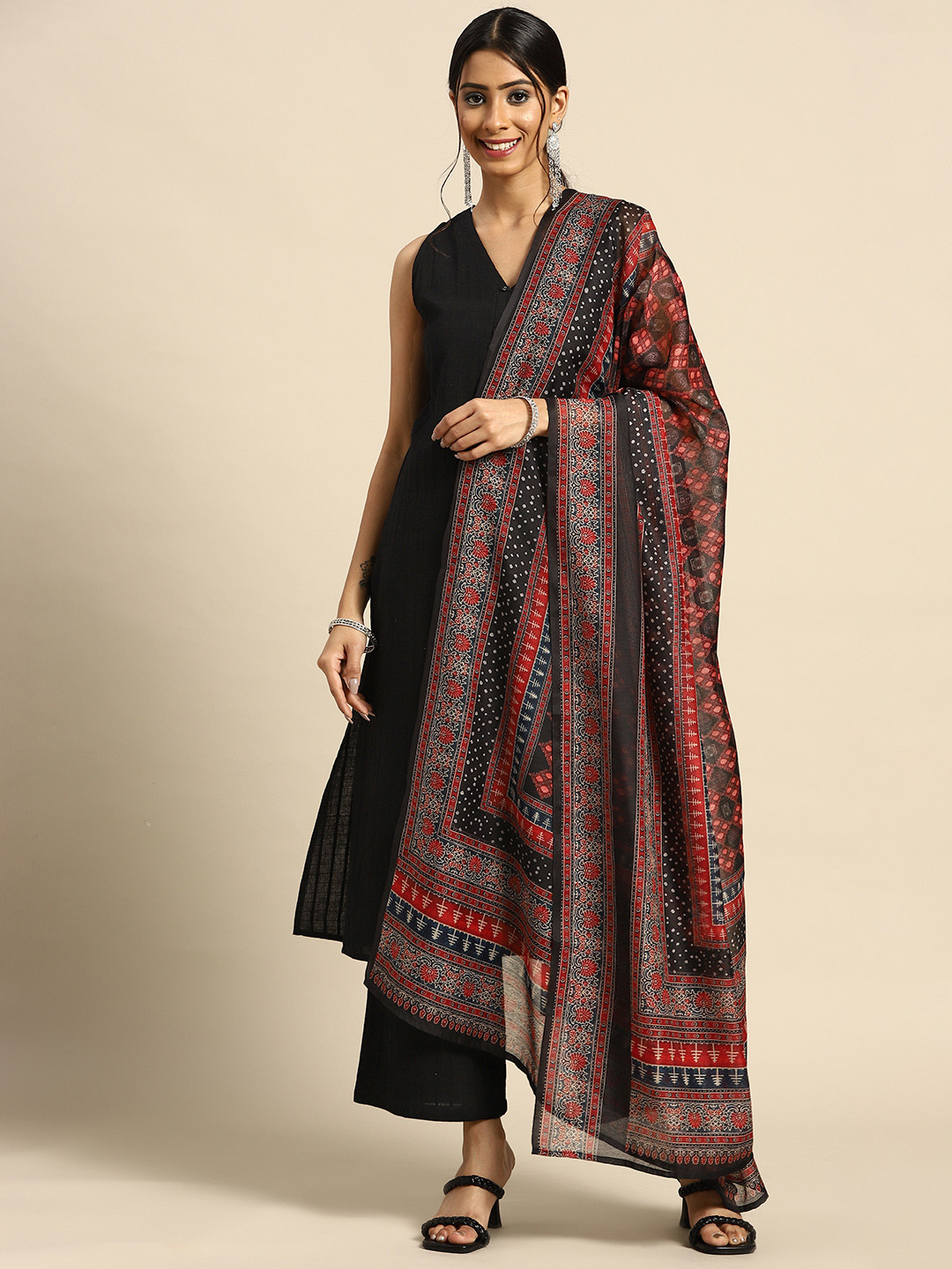 Women Grey Ethnic Printed Straight Kurta With Palazzo And Dupatta