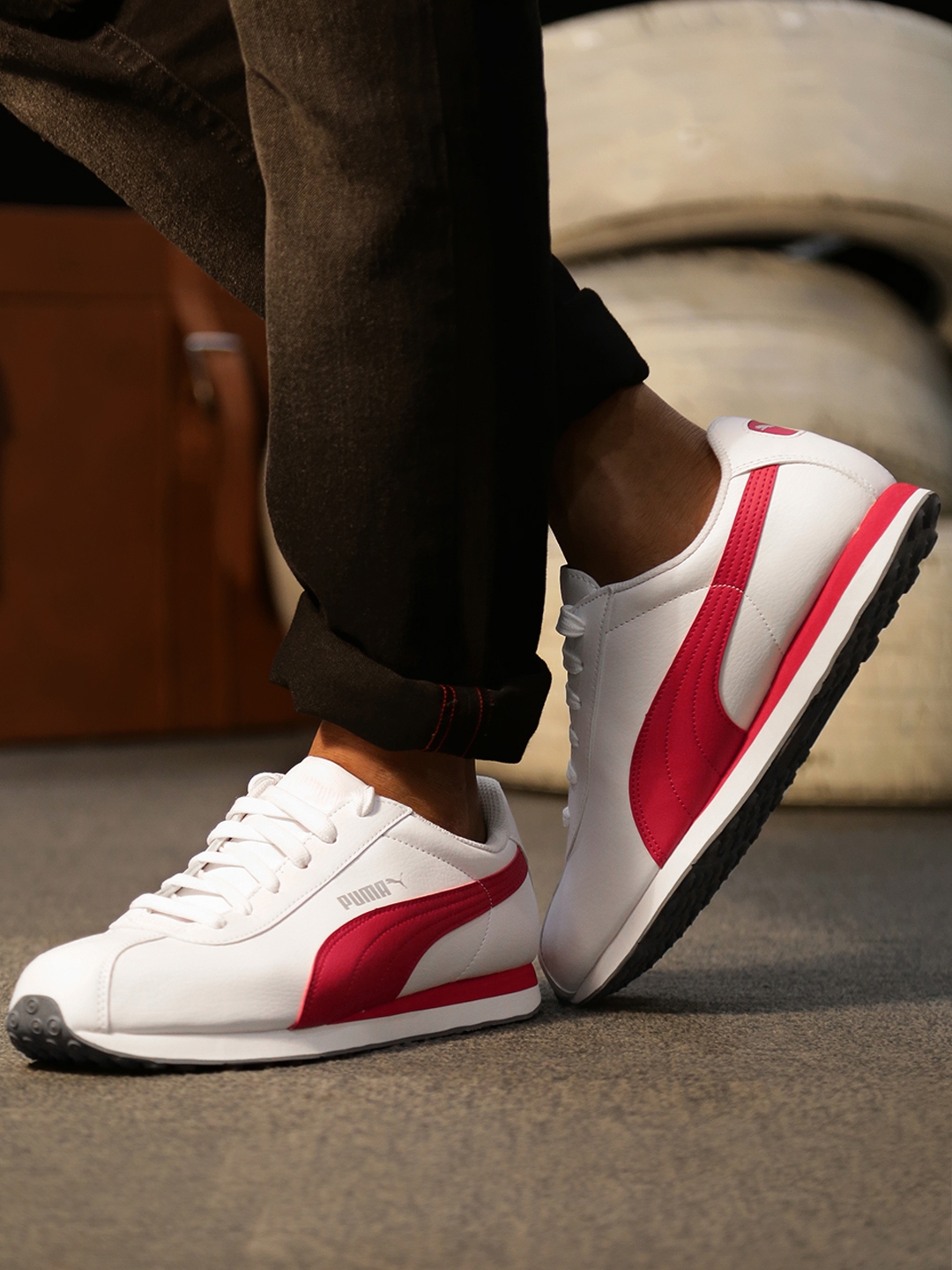 turin men's sneakers