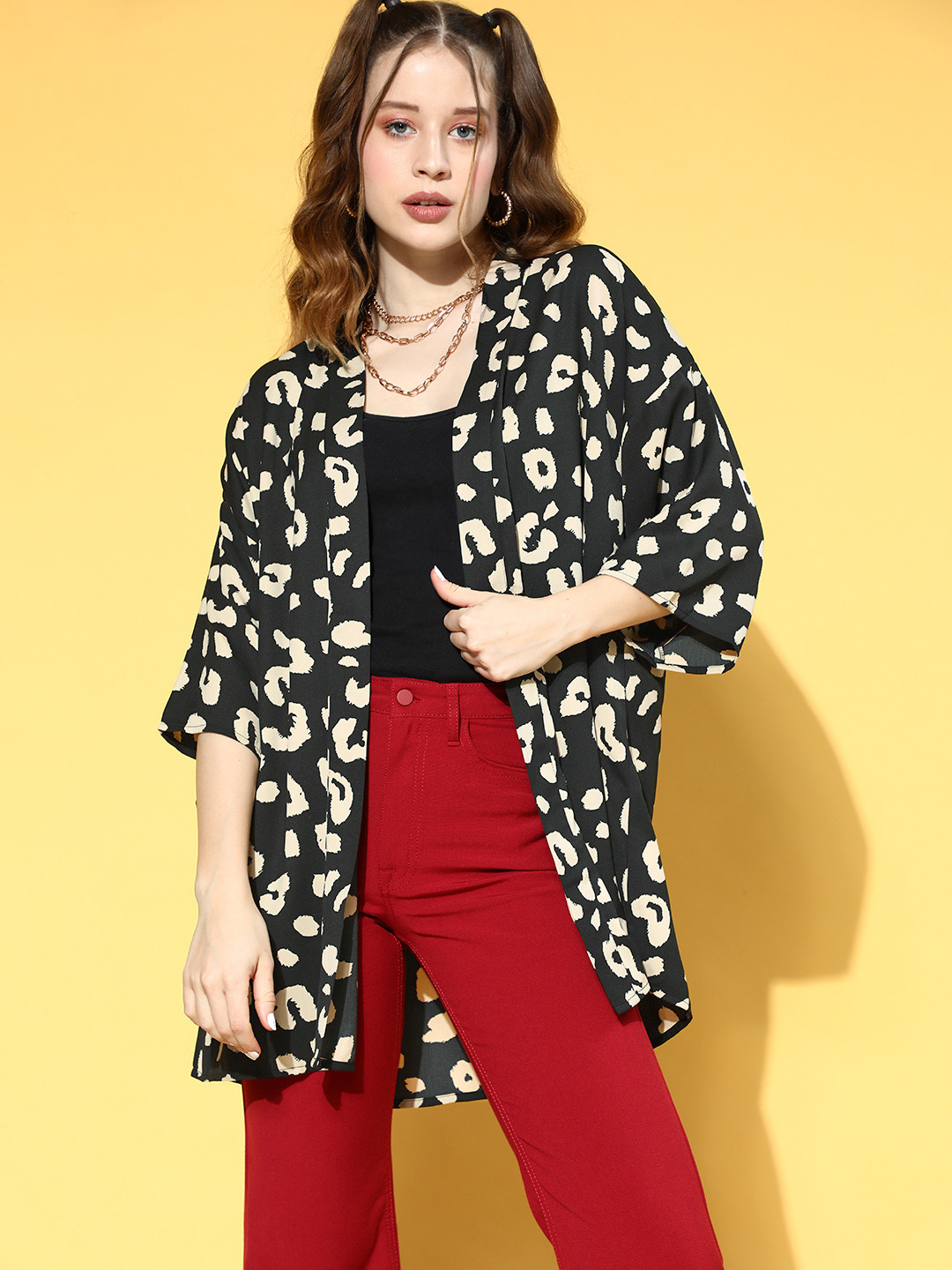 Sera Women Animal Print Casual Shrug