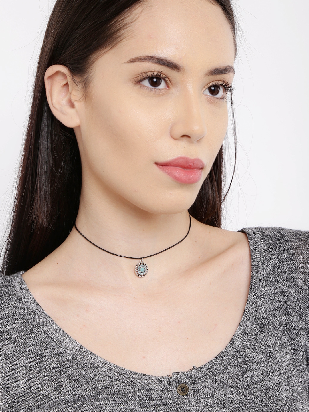 Myntra choker necklace