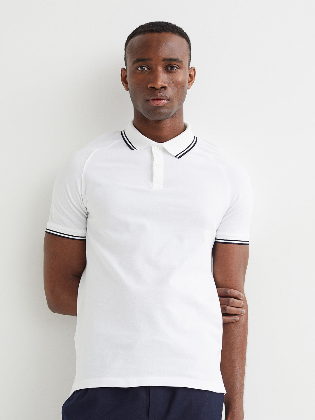 Buy H&M Men White Muscle Fit Piqu Polo Shirt Tshirts for Men 17389878