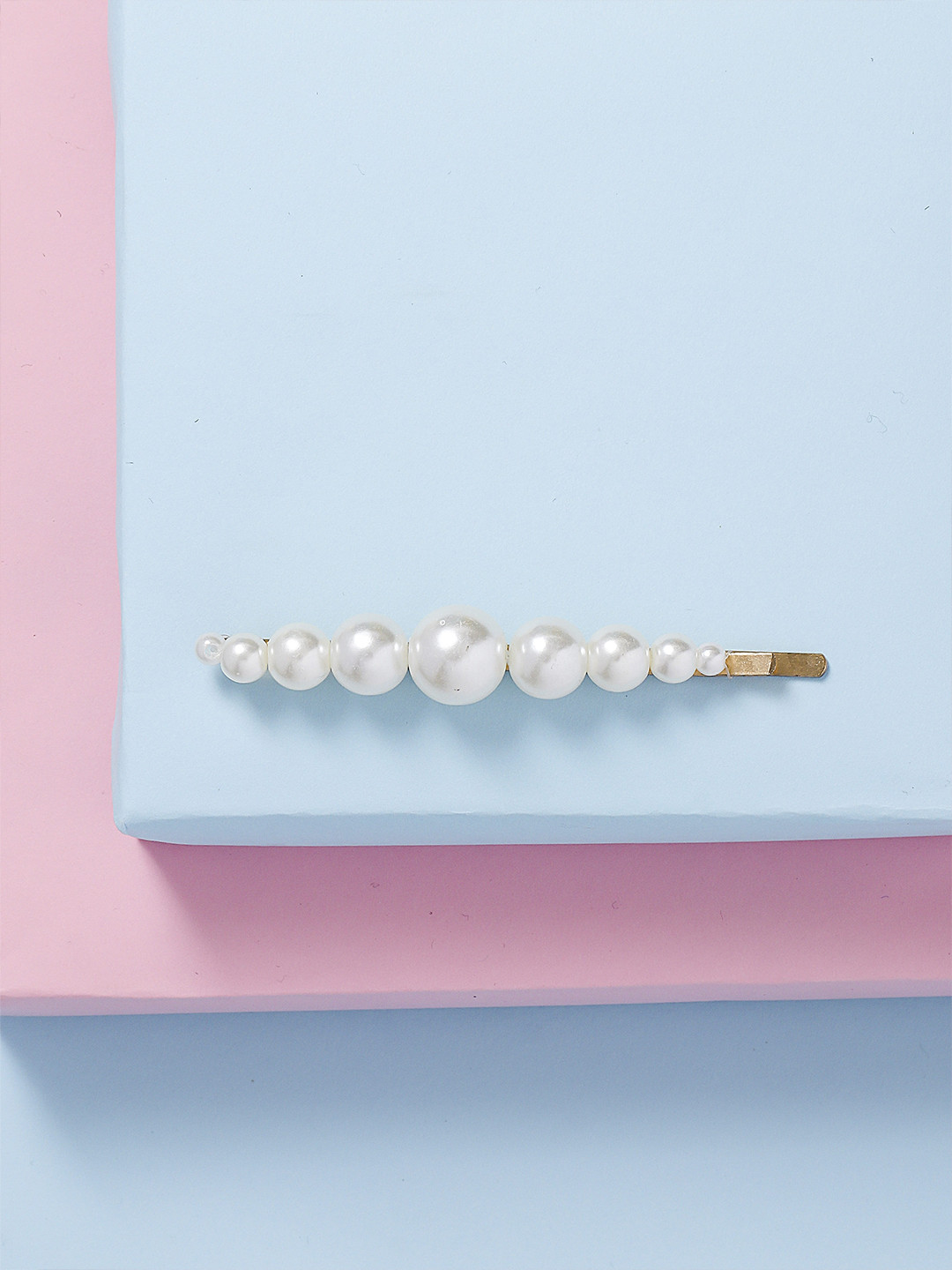 Buy Arendelle Women Gold Toned & White Beaded Bobby Pins Hair