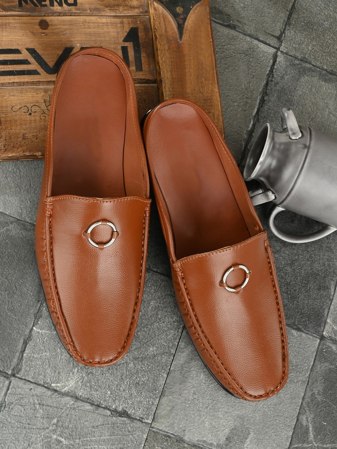 bucik beige loafers