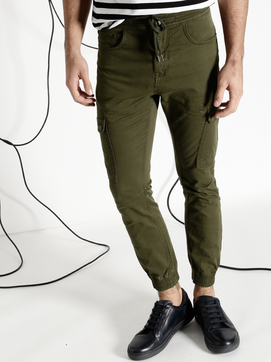 ivoc olive solid joggers
