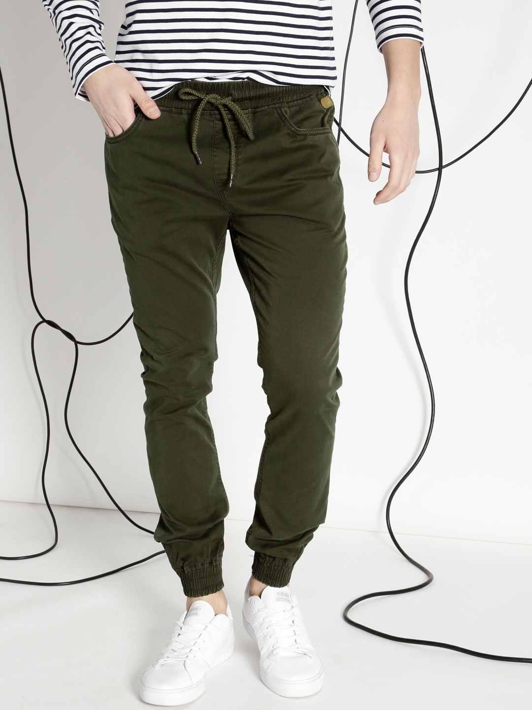 ecko joggers mens