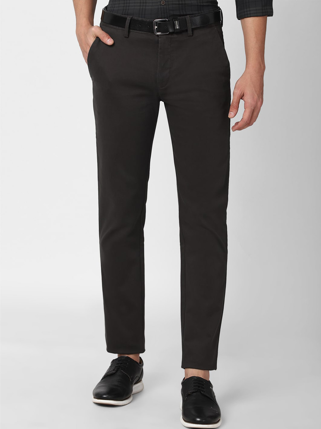 Buy Peter England Casuals Men Black Solid Slim Fit Cotton Trousers
