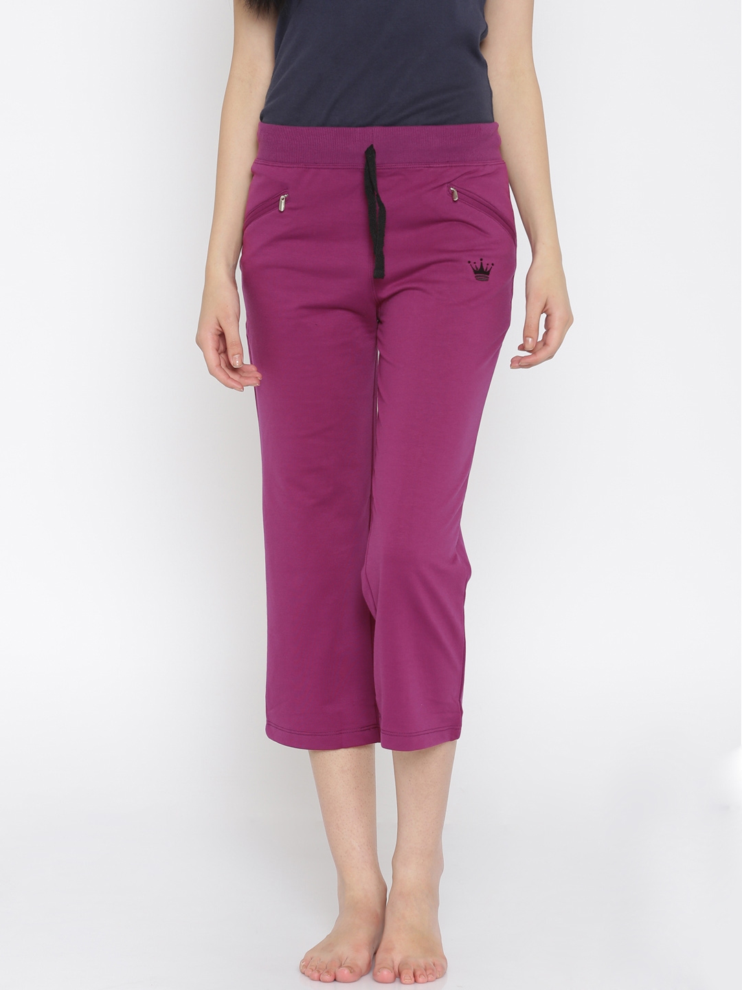 red jean capris