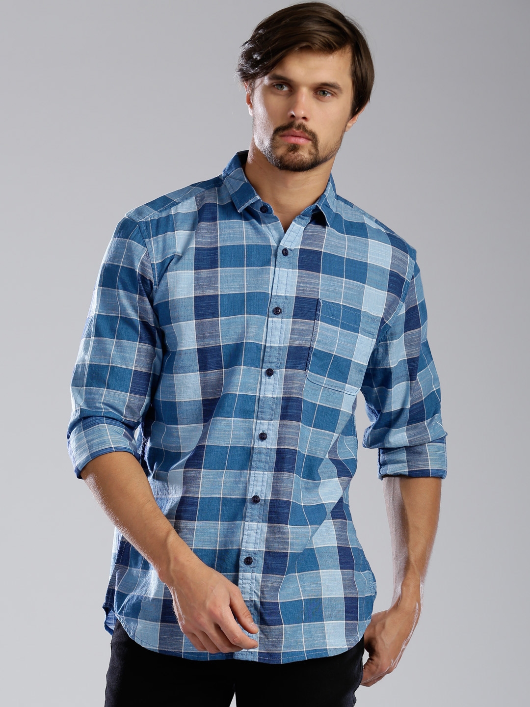 Buy Bossini Men Blue Checked Contemporary Fit Casual Shirt - Shirts for ...