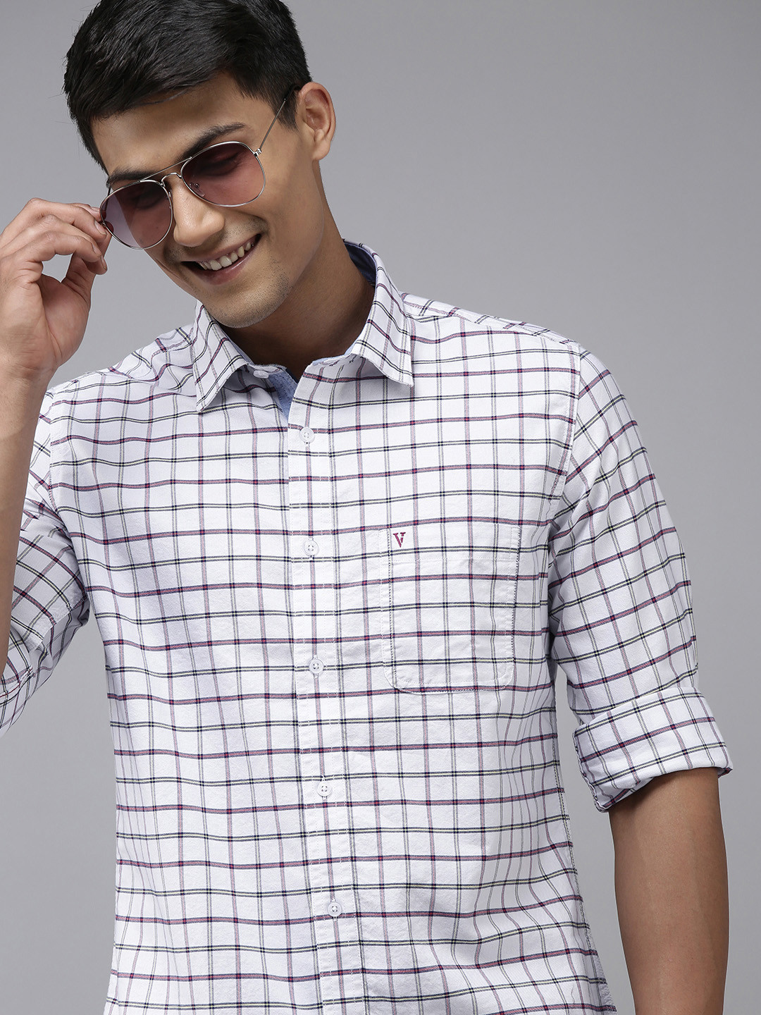 Buy Van Heusen Sport Men White Slim Fit Checked Pure Cotton Casual