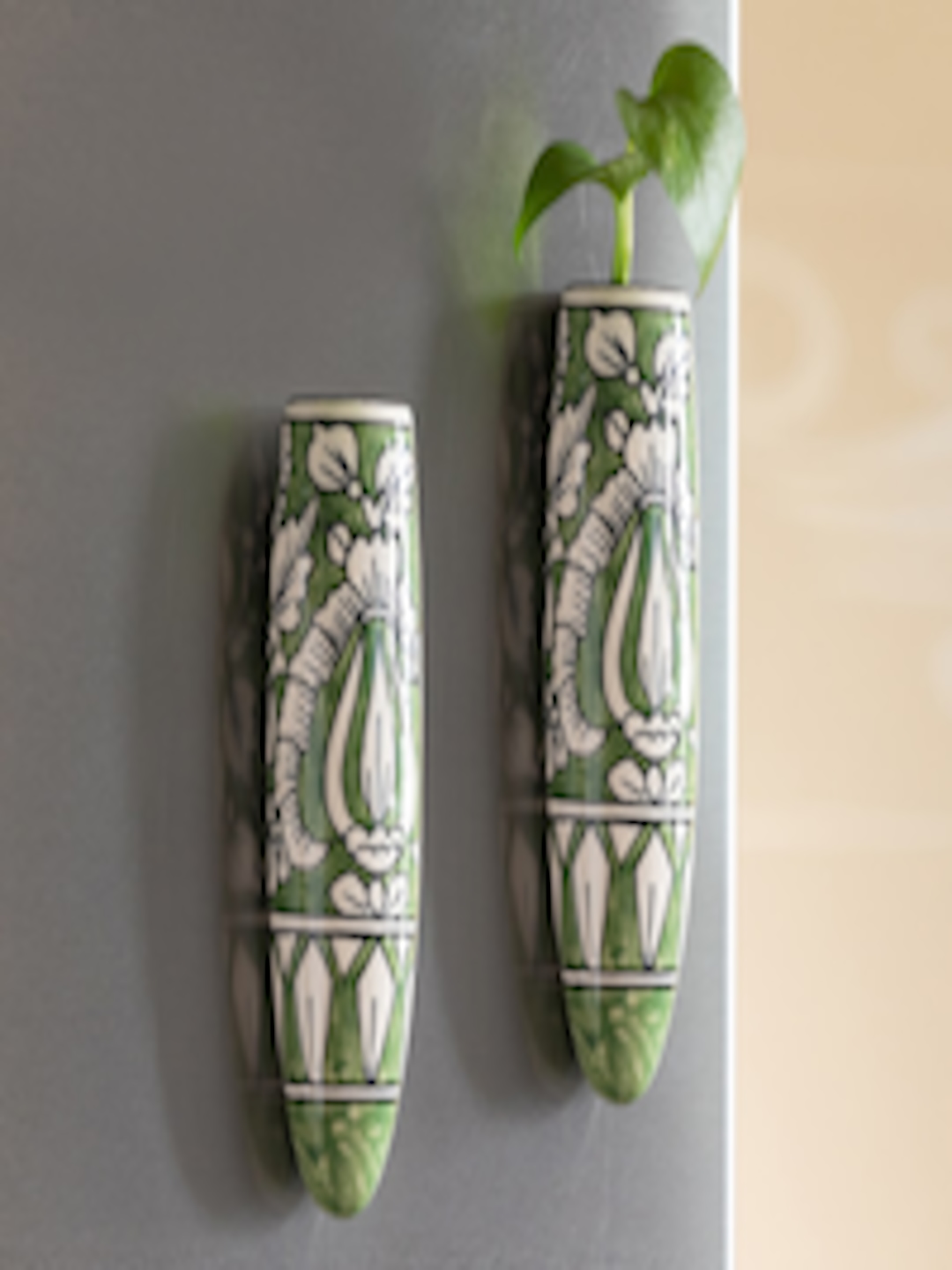 Buy ExclusiveLane Green & White Printed Set Of 2 Ceramic Magnetic Fridge Planters -  - Home for Unisex