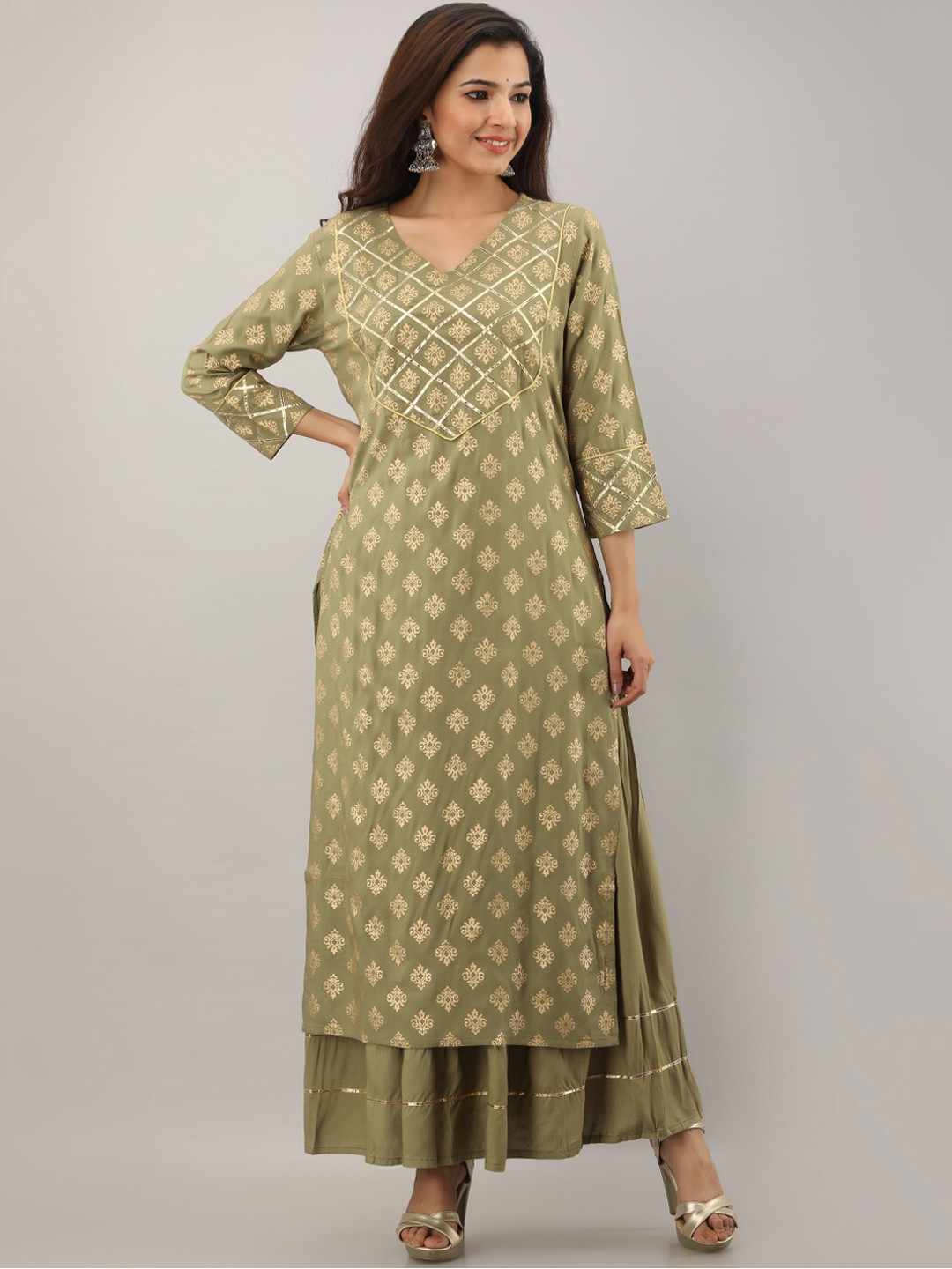 Women Green Ethnic Printed Kurta Set main image 1