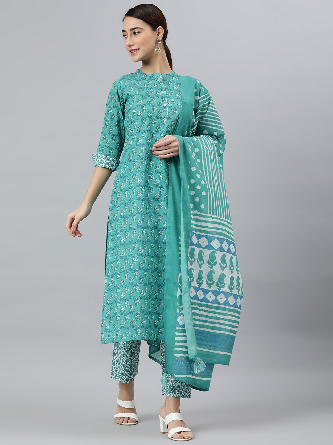 Women Sea-Green Cotton Printed Anarkali Kurta With Legging main image 0