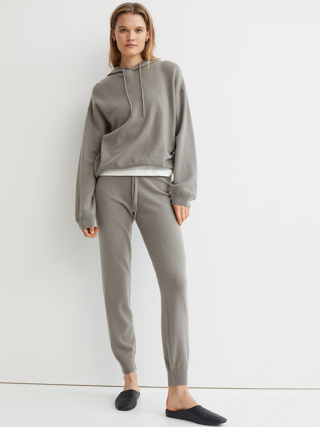 h and m cashmere joggers