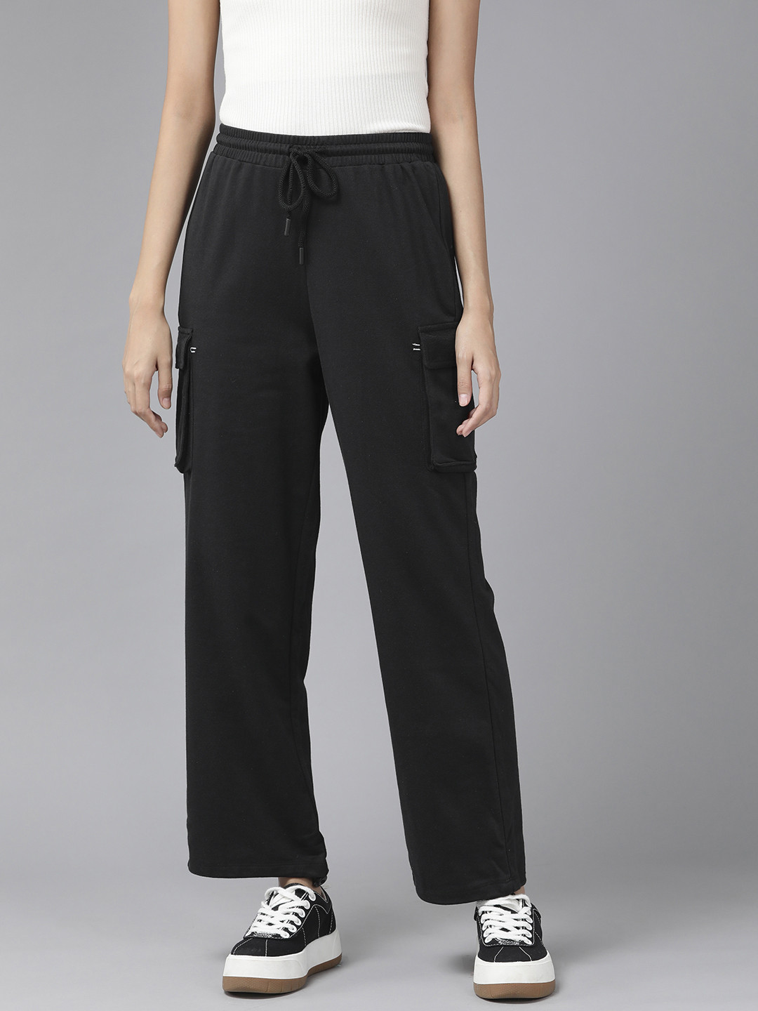 Buy The Roadster Lifestyle Co. Women Black Solid Relaxed Fit Cargo