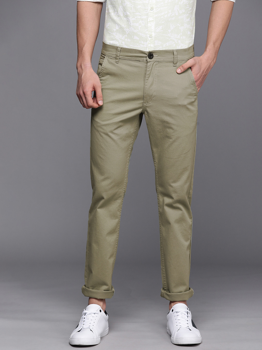 Buy WROGN Men Olive Green Slim Fit Mid Rise Regular Trousers Trousers