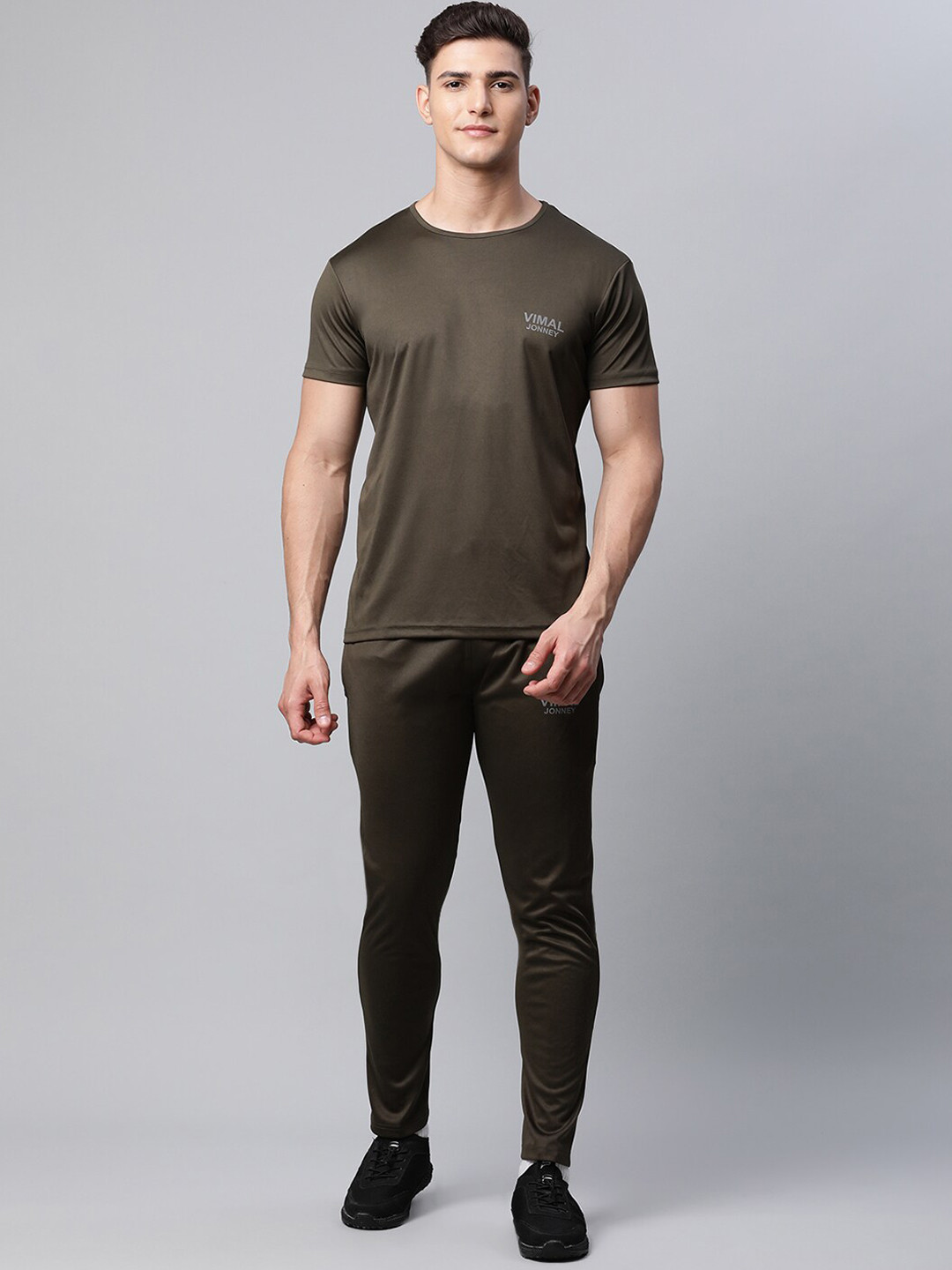 vimal jonney track suit