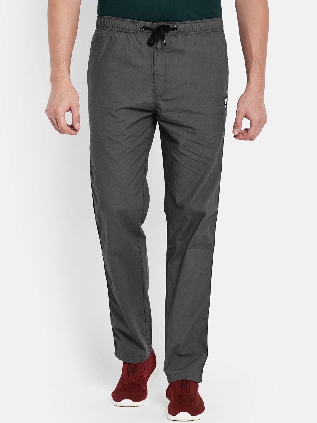 octave track pants