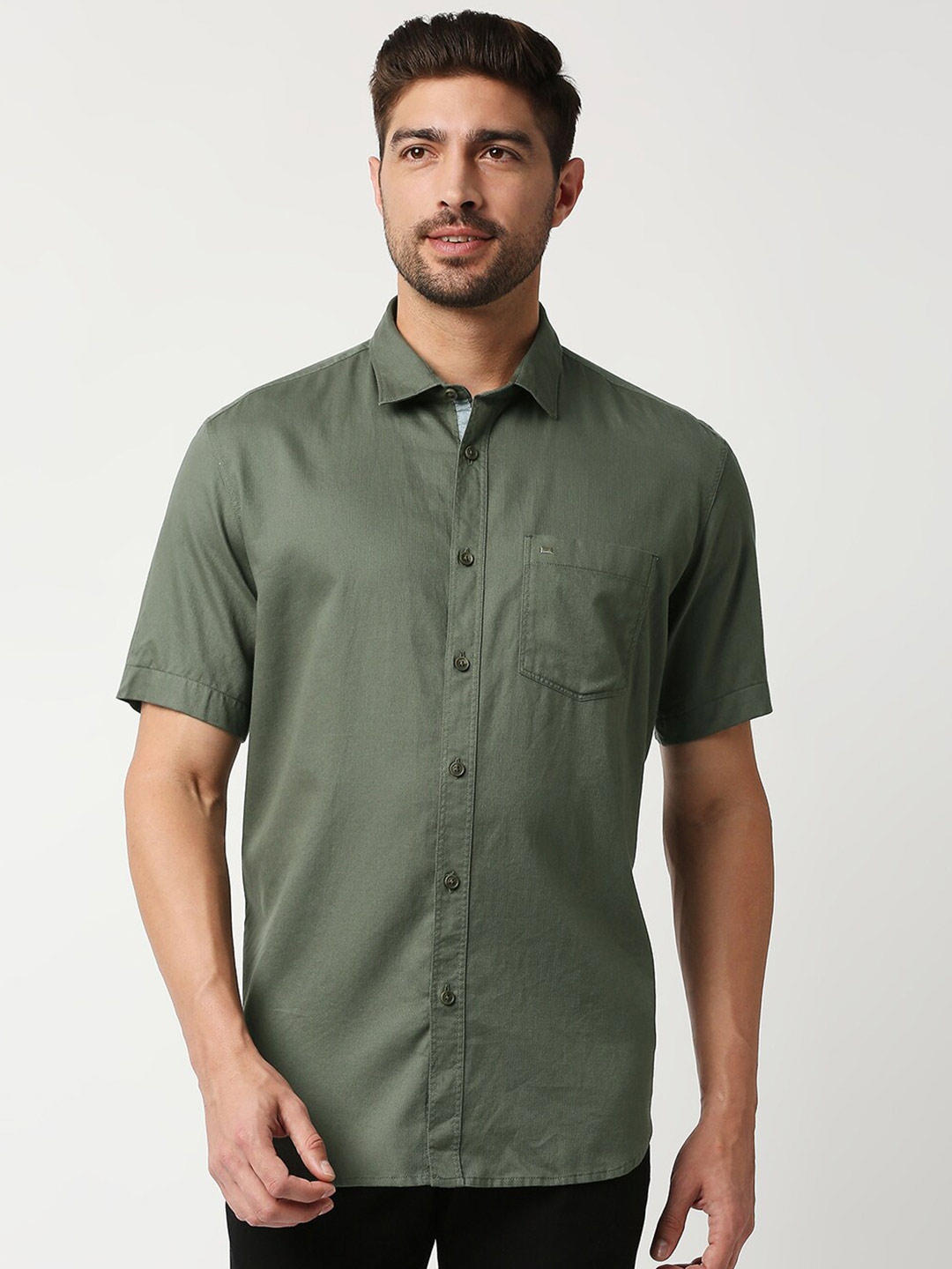 Buy Basics Men Olive Green Slim Fit Solid Cotton Casual Shirt Shirts