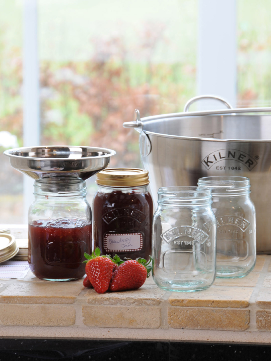 Buy KILNER Transparent Glass Microwave Safe Food Container With Lid