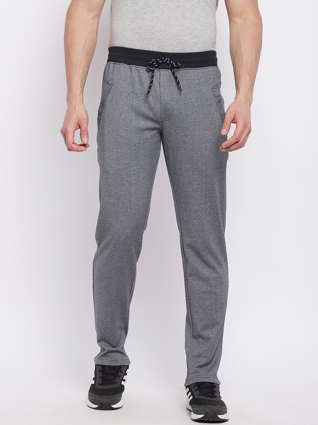 neva track pants
