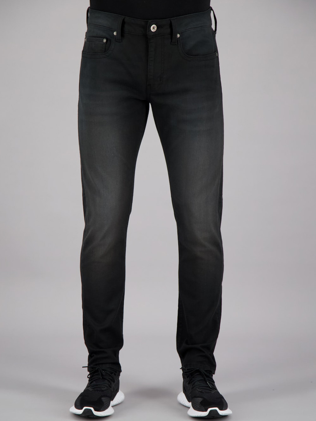 Buy FREESOUL Men Black Slim Fit Light Fade Jeans Jeans for Men