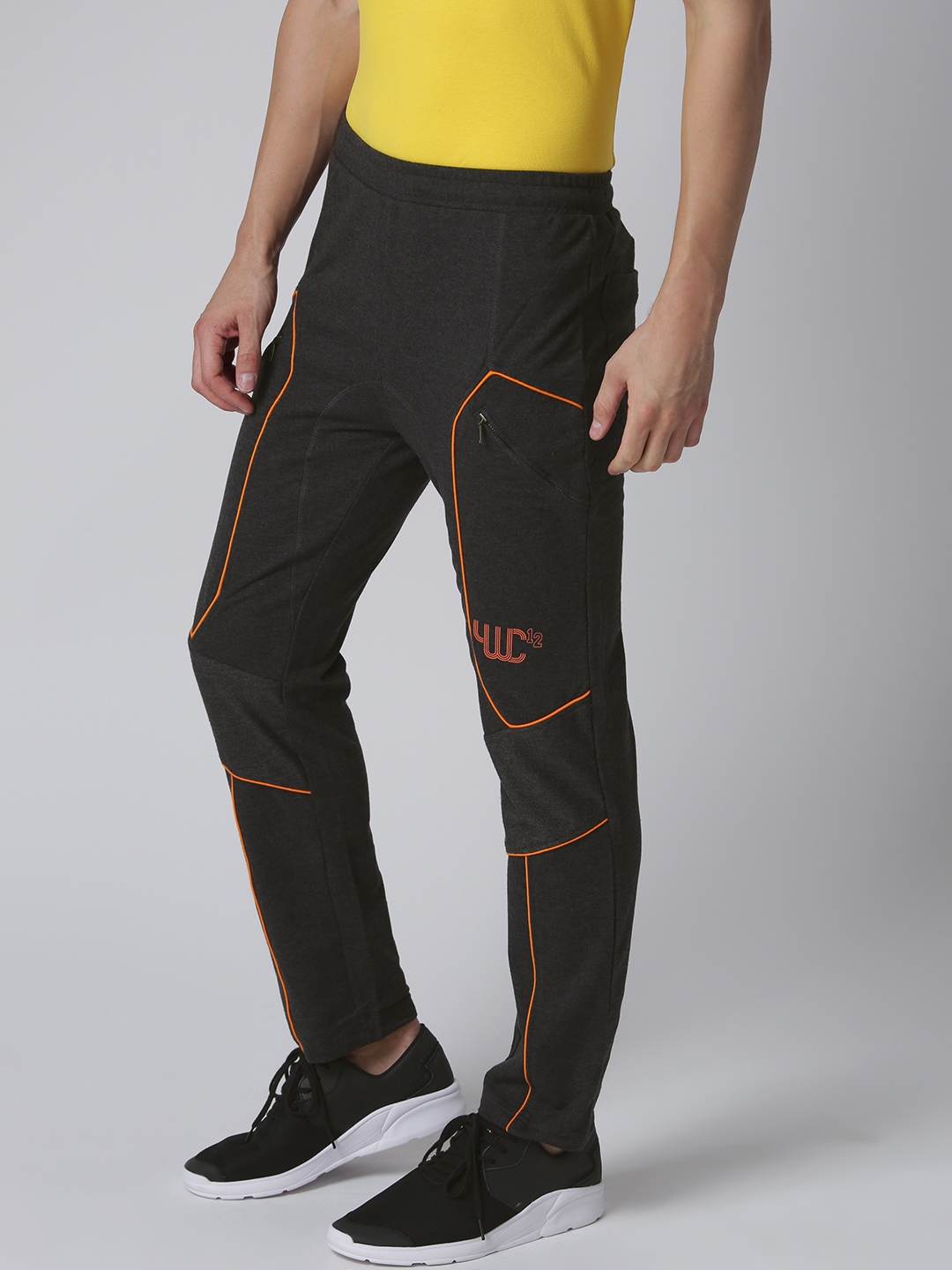 myntra track pants men