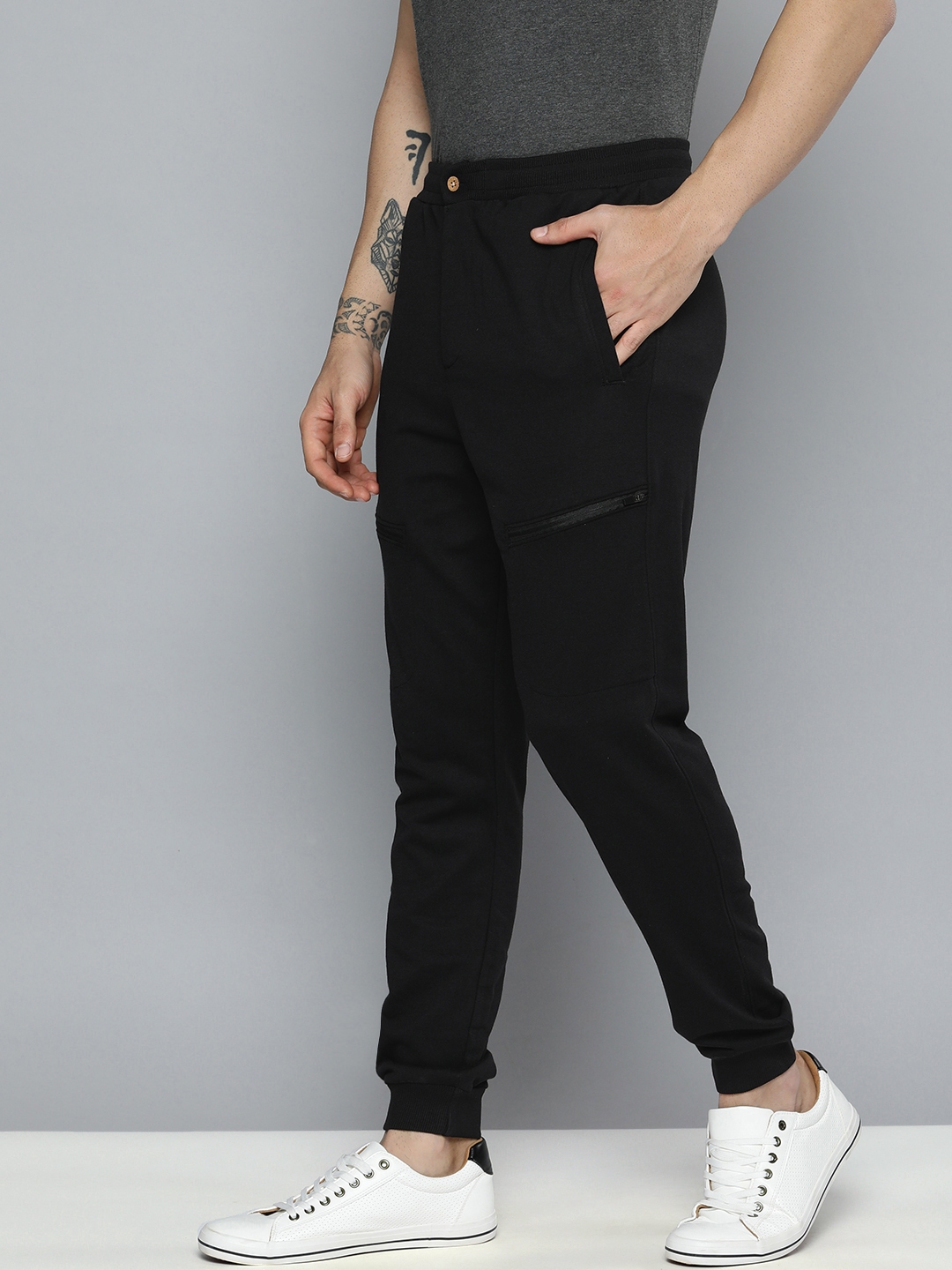 mast and harbour track pants