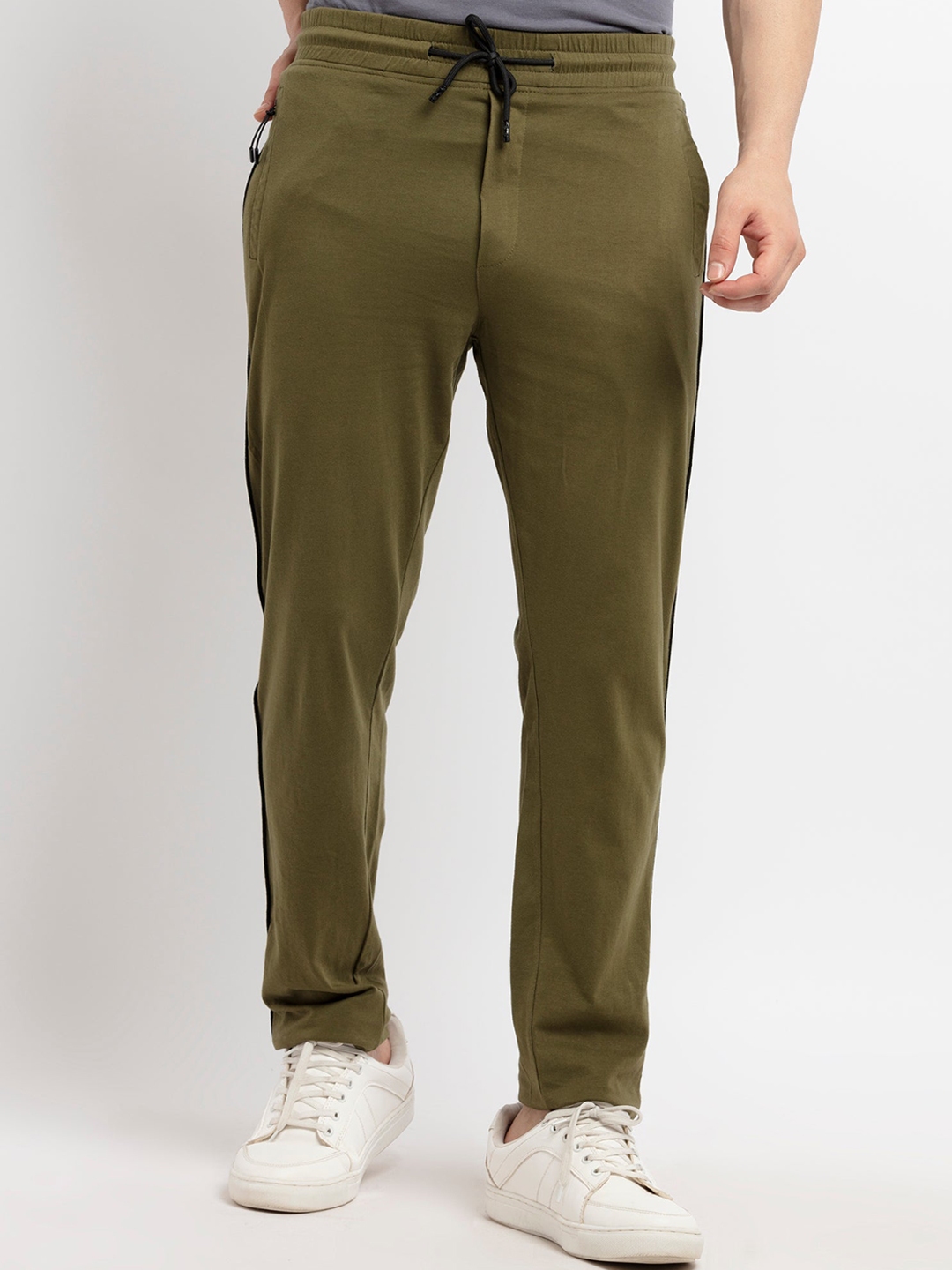 status quo track pants