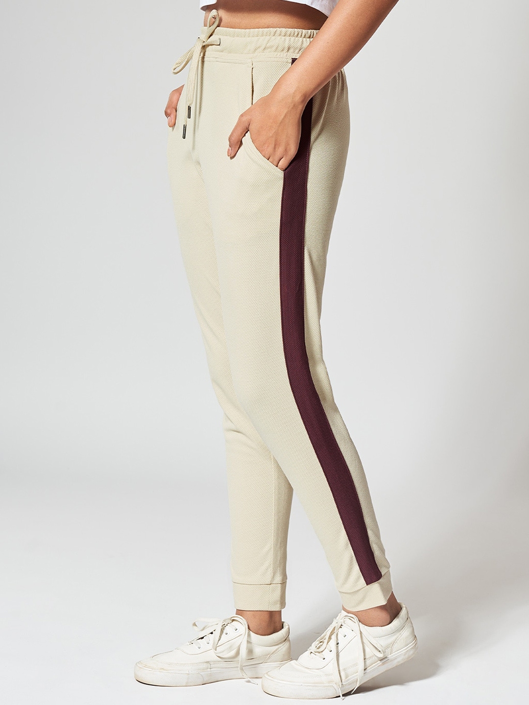 souled store track pants