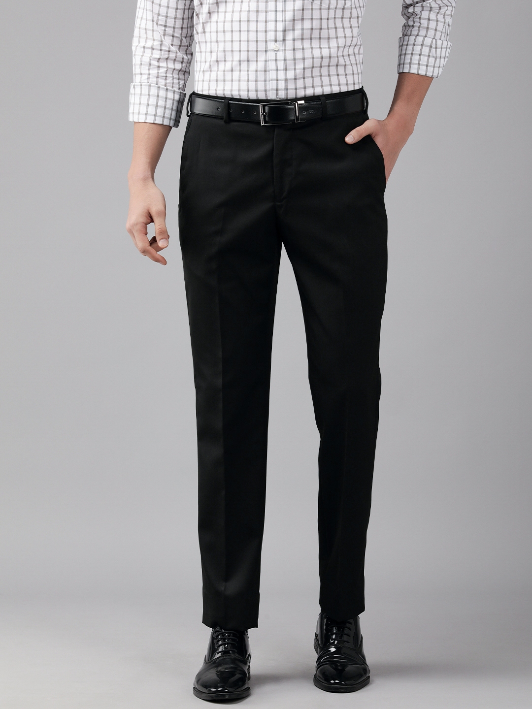 Buy Park Avenue Men Black Solid Mid Rise Formal Trousers - Trousers for ...