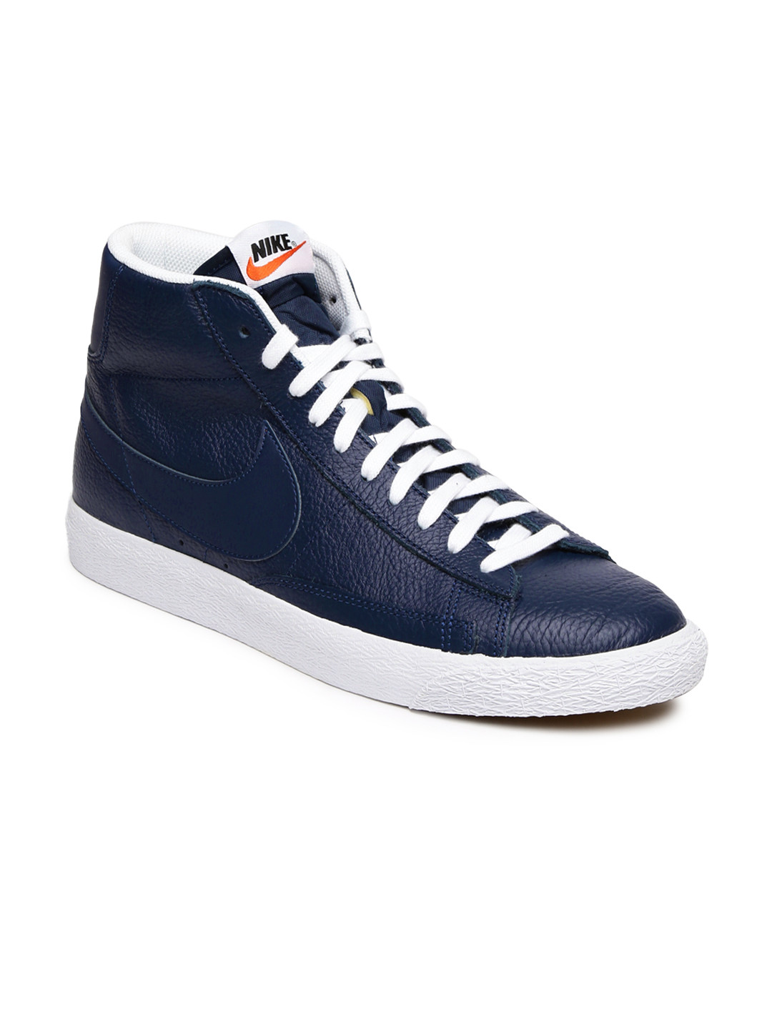 nike casual shoes myntra