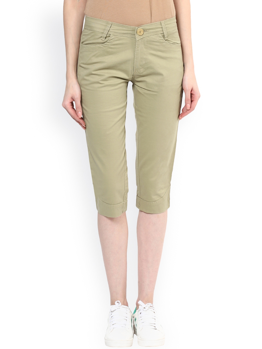 womens beige capris