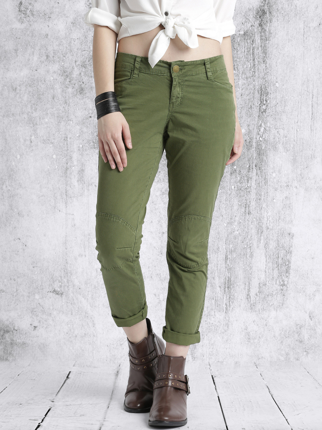 Buy Roadster Women Olive Green Regular Fit Solid Chino Trousers