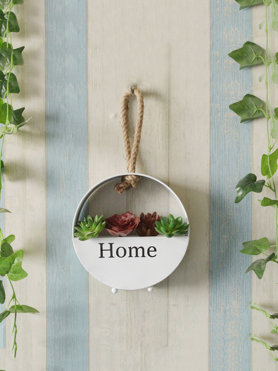 Buy Wonderland White Solid Wall Hanging Metal Planters Planters for Unisex 17898016 Myntra