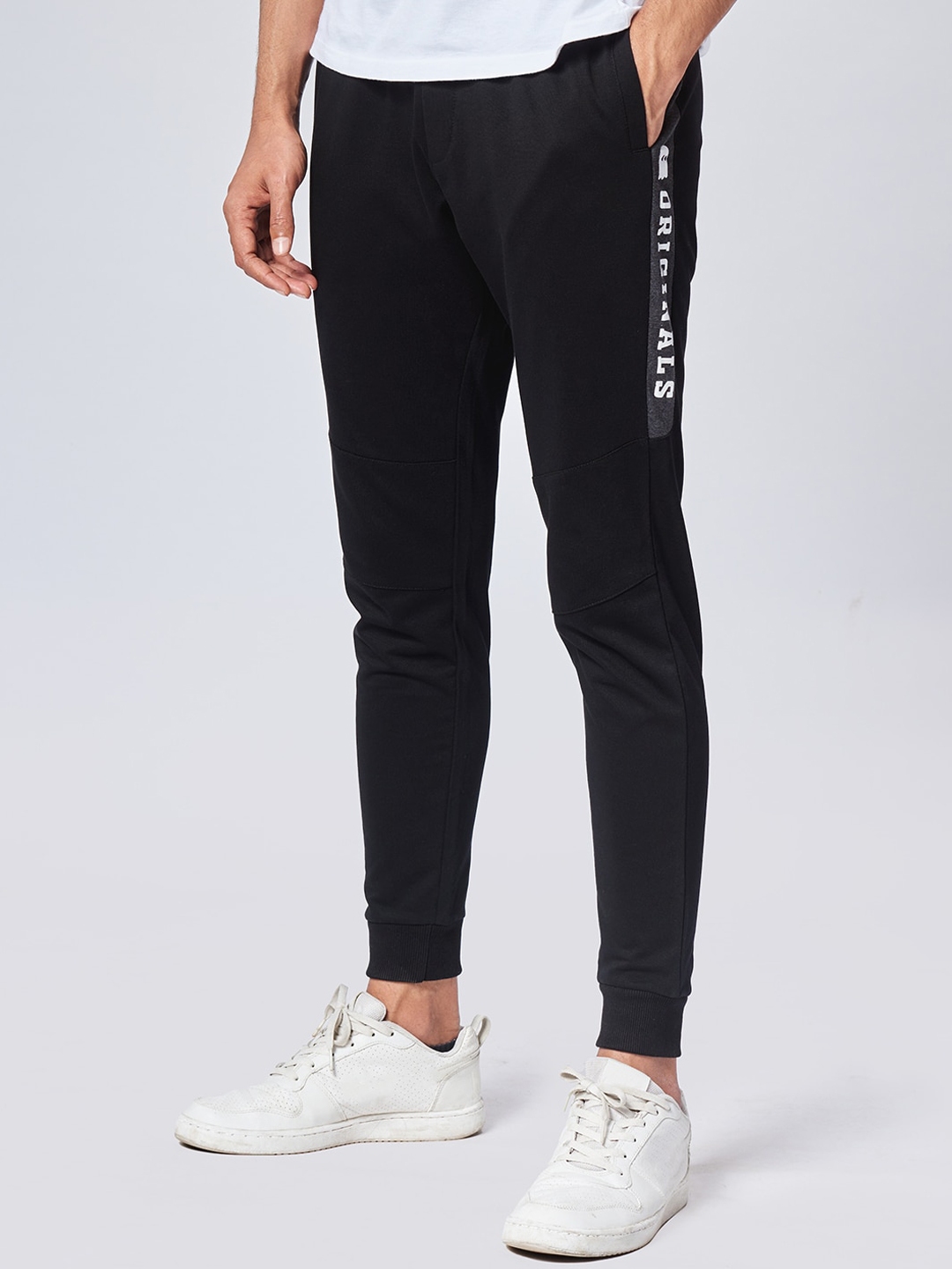 souled store track pants