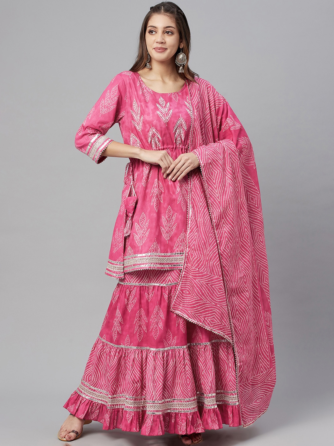 Buy Readiprint Fashions Women Pink Bandhani Printed Pure Cotton Kurta ...