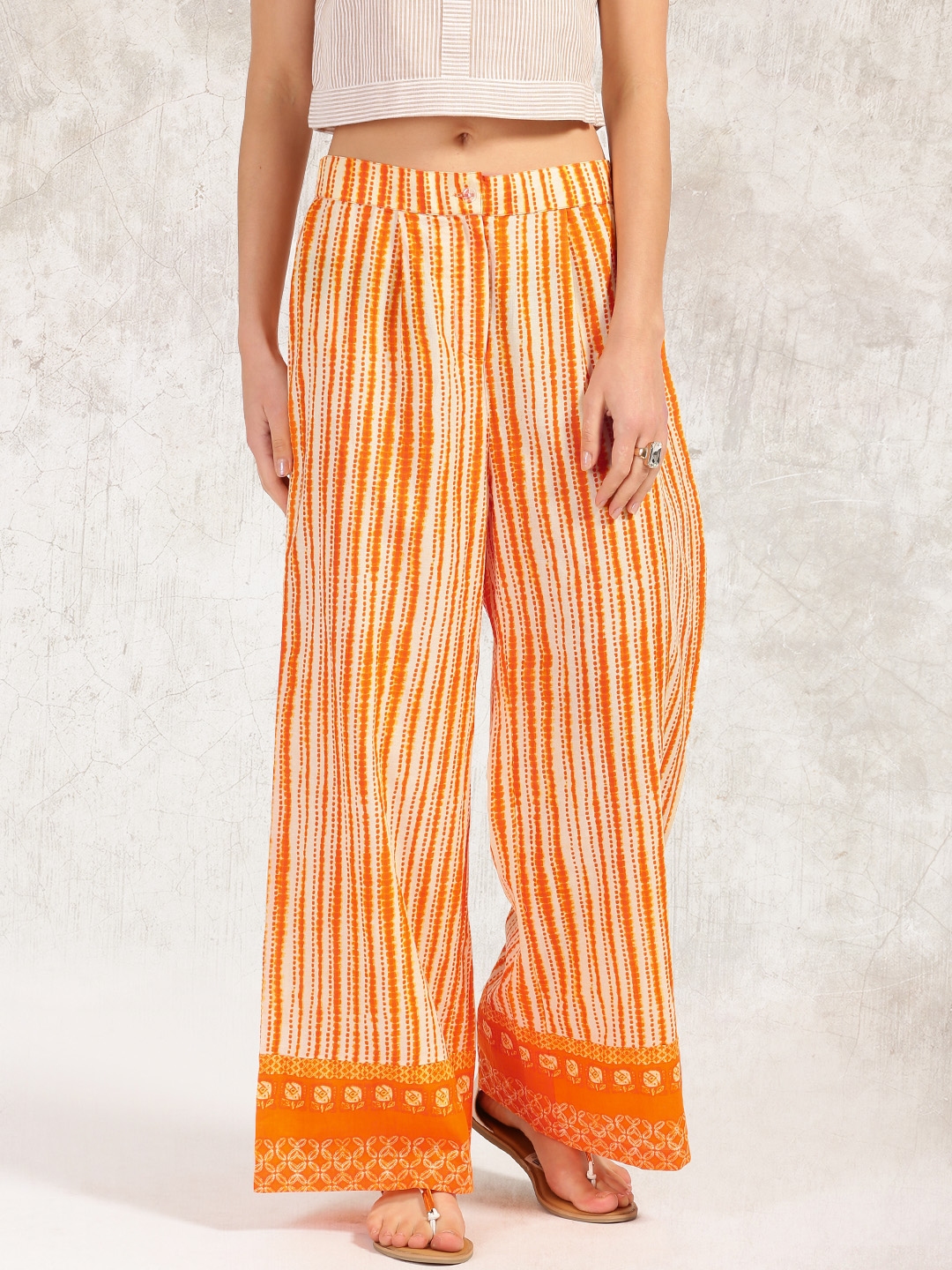 parallel trousers with top