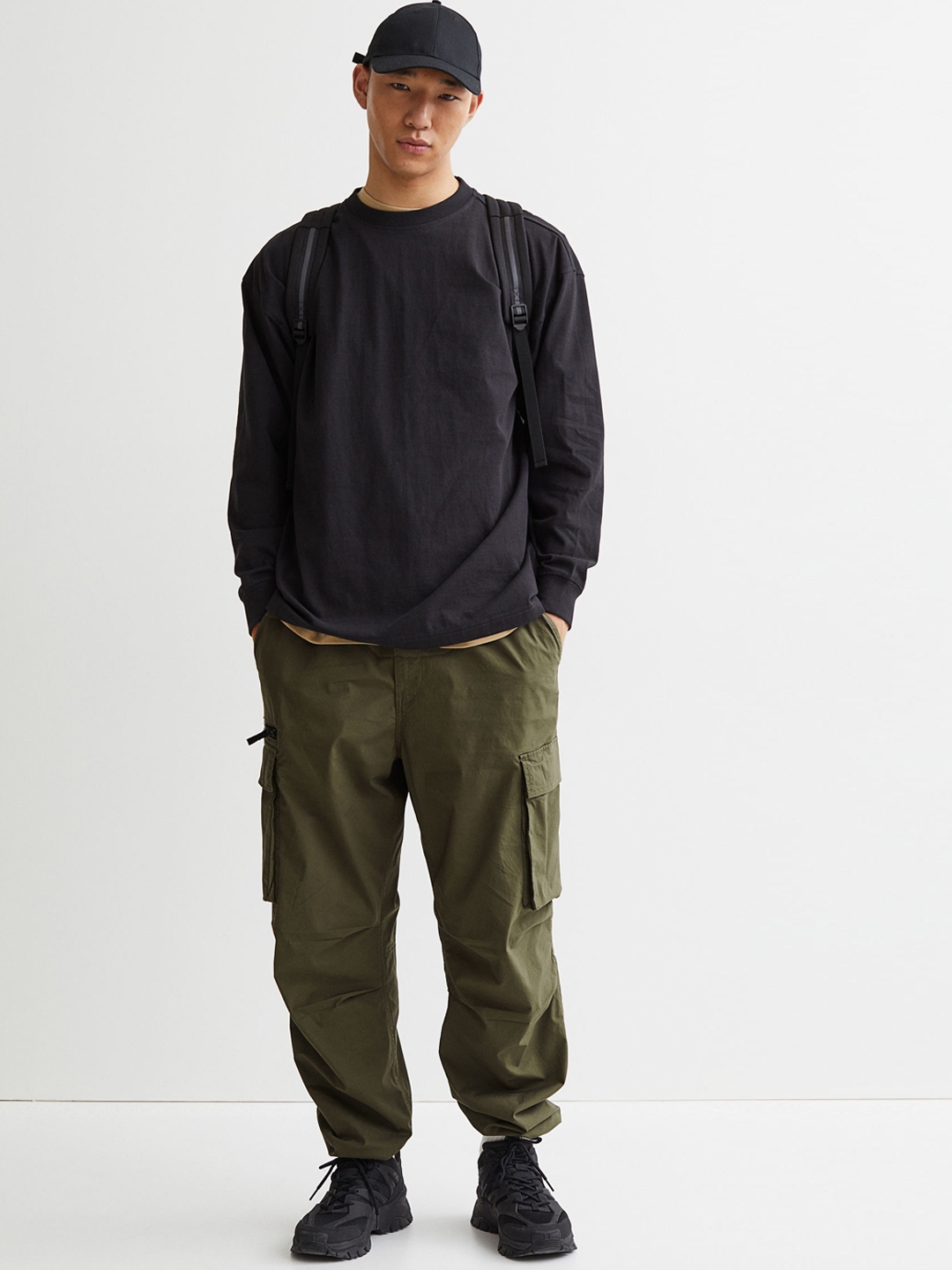 h and m cargo trousers