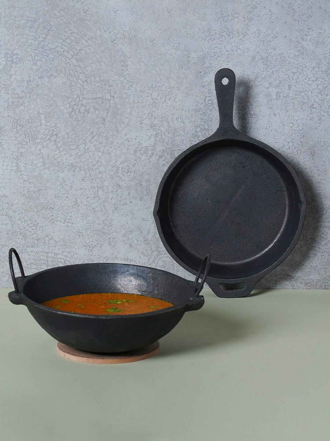 Buy The Indus Valley Set Of 2 Black Cast Iron Cookware Skillet Fry Pan